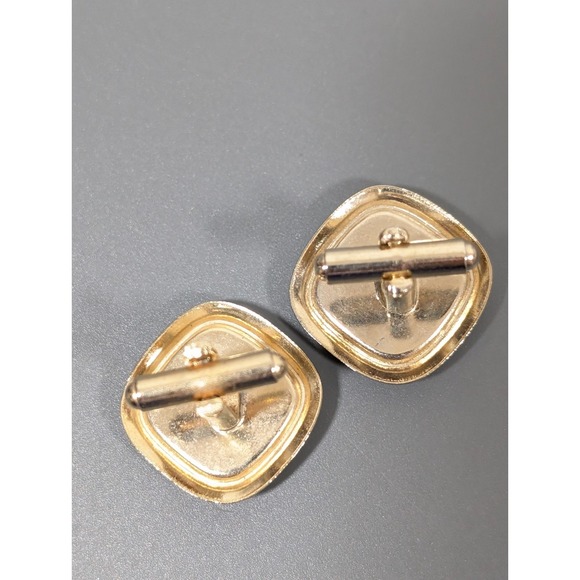 Vintage White Glass Ornate Gold Tone Square Cufflinks - Picture 5 of 9